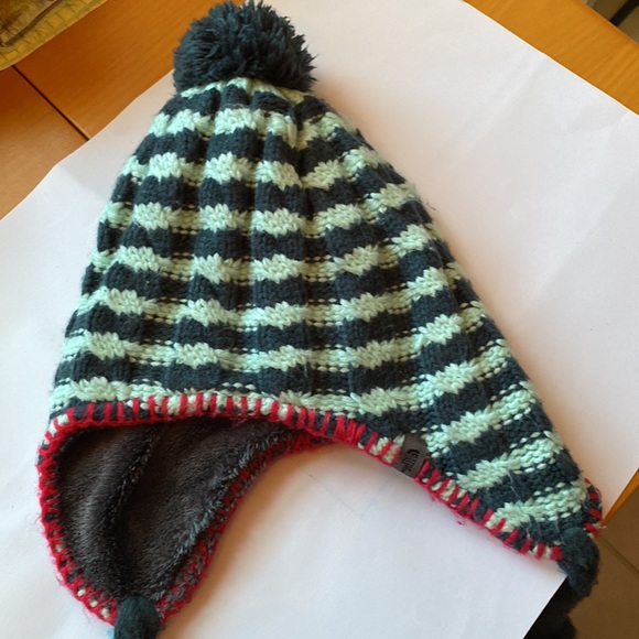 North Face Hat - Picture 3 of 7